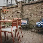 Apartman Jobostays - Linden Family - Sehr Geraeumig 110m2 - Terrasse Mit Gartenblick - Voll Ausgestattete Kueche - 2 Baeder - Babybett - 10 Min Zu Fuss Zum Bahnhof - Kostenloses Wlan - Parkplatz - Kontaktfreier Check-in Oldenburg
