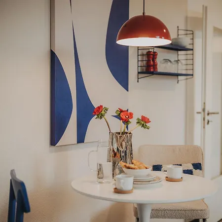 Apartment Linden Fuer Bis Zu 6 Personen Mit Parkplatz, Terrasse, 2 Baeder Und Babybett Oldenburg