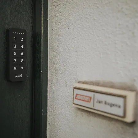 Apartment Linden Fuer Bis Zu 6 Personen Mit Parkplatz, Terrasse, 2 Baeder Und Babybett *