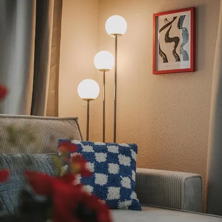 Apartment Linden Fuer Bis Zu 6 Personen Mit Parkplatz, Terrasse, 2 Baeder Und Babybett