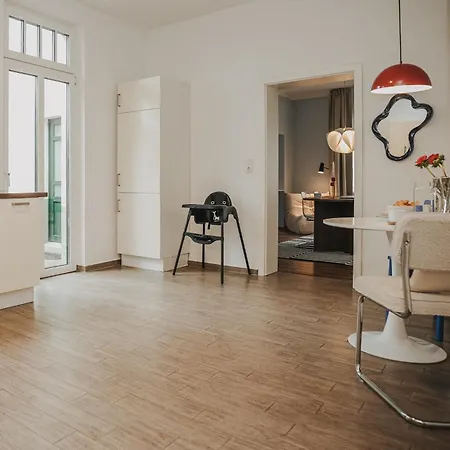 Apartment Linden Fuer Bis Zu 6 Personen Mit Parkplatz, Terrasse, 2 Baeder Und Babybett